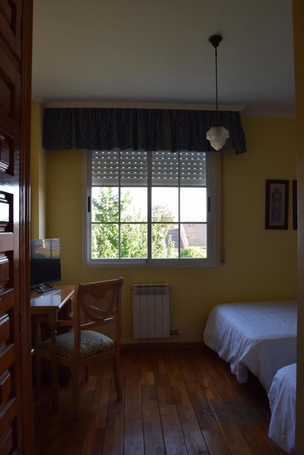 Hotel Las Casitas Del Jardin Tudela de Duero Екстериор снимка
