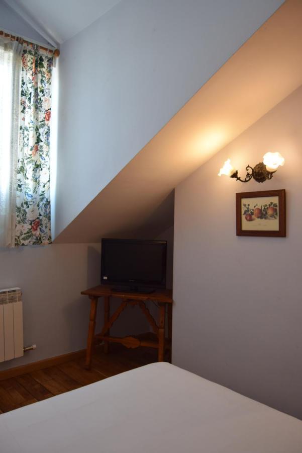 Hotel Las Casitas Del Jardin Tudela de Duero Екстериор снимка
