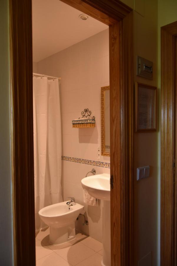 Hotel Las Casitas Del Jardin Tudela de Duero Екстериор снимка