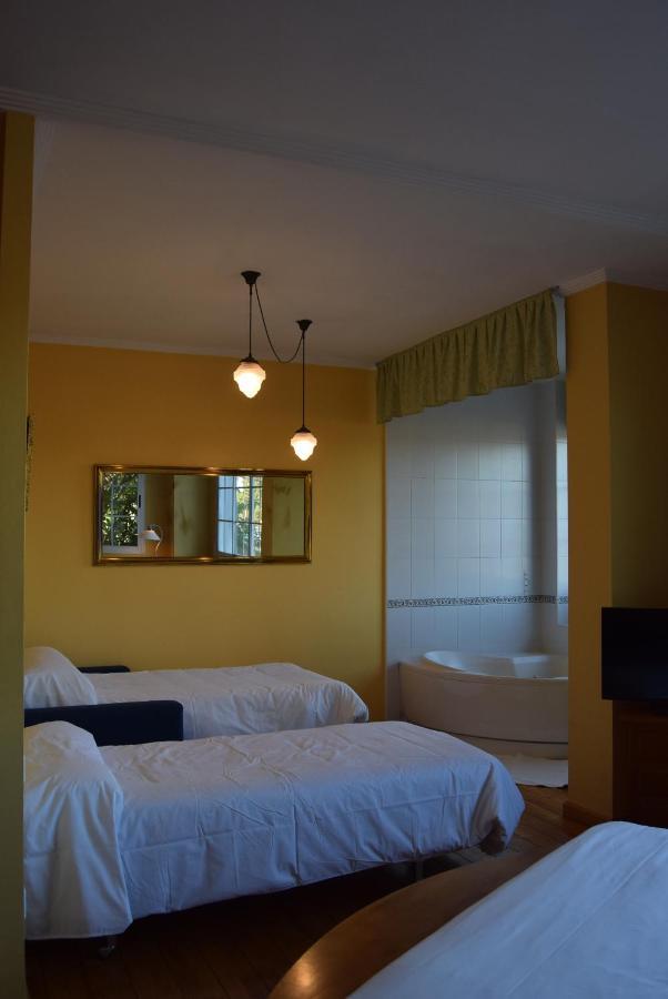 Hotel Las Casitas Del Jardin Tudela de Duero Екстериор снимка